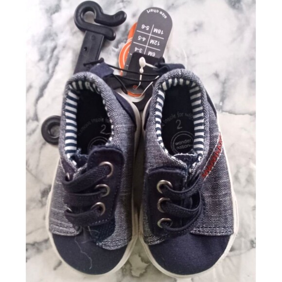 Wonder Nation Baby Boy Shoes Size 2 Canvas Sneakers Denim NWT - Picture 3 of 6